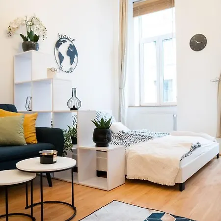 Apartment New Dohany Street *